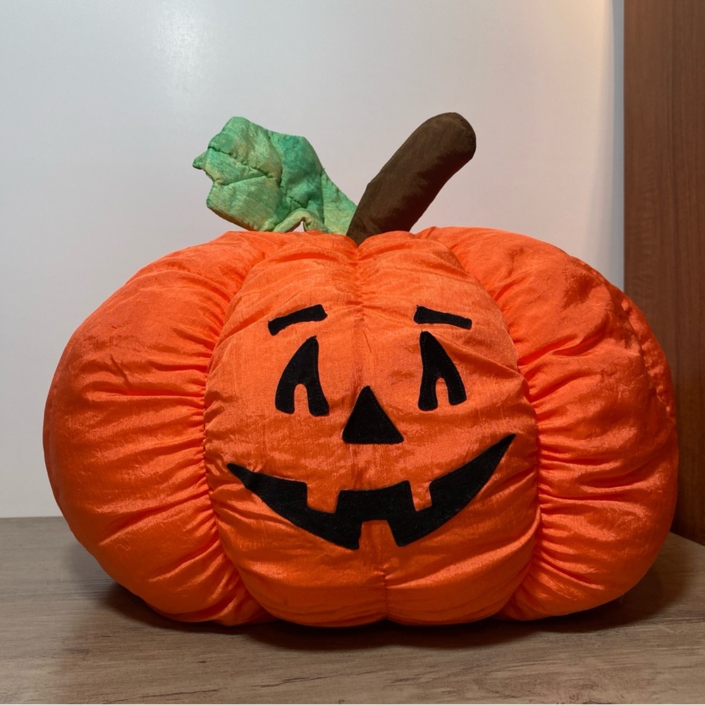 Vintage Halloween Pumpkin Plush Decoration 1990s